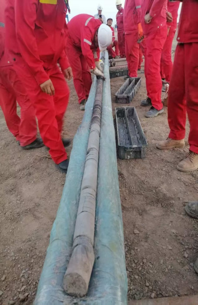 新疆煤层气保压取心获得突破